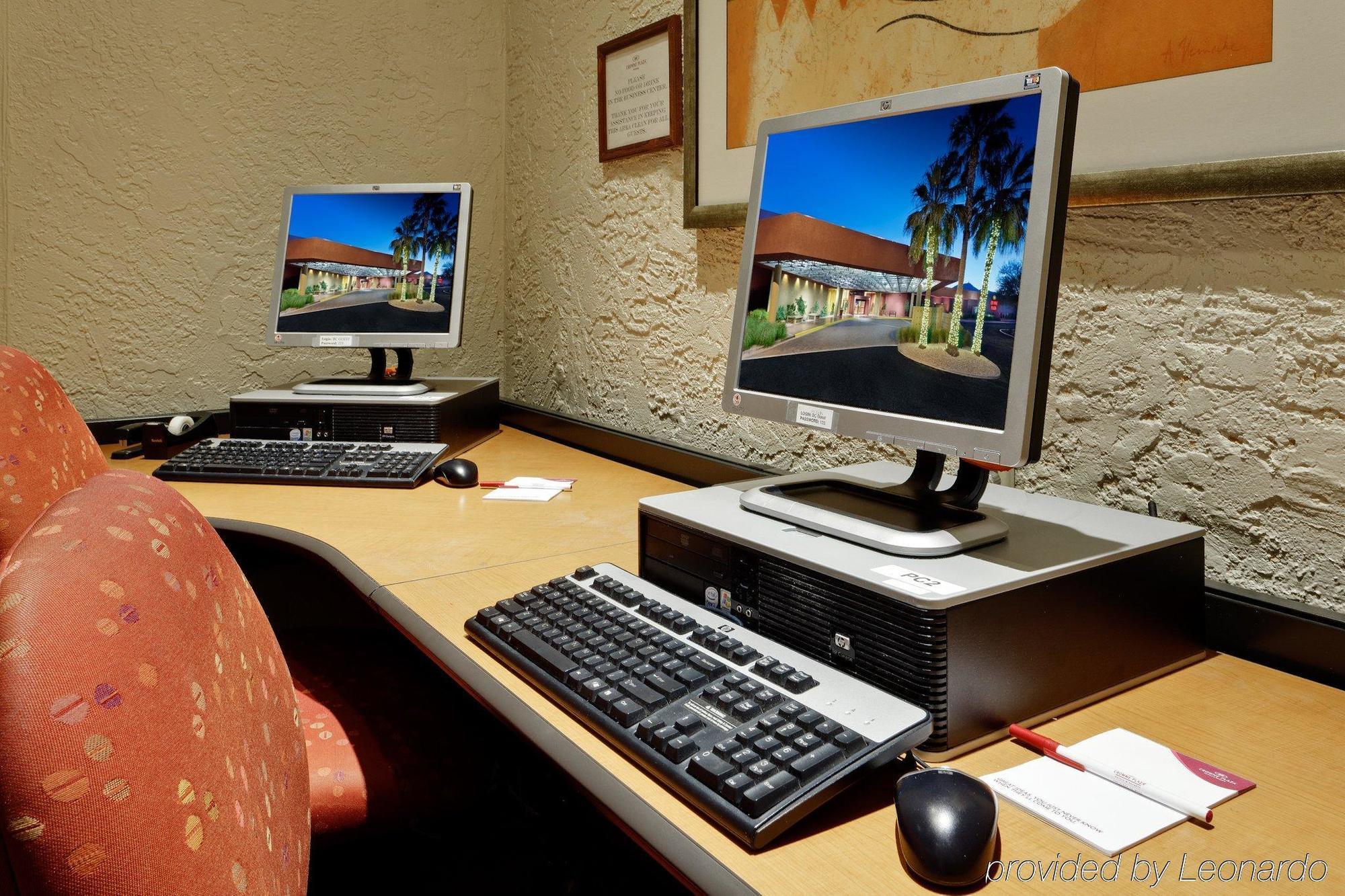 Four Points By Sheraton Phoenix North Facilidades foto