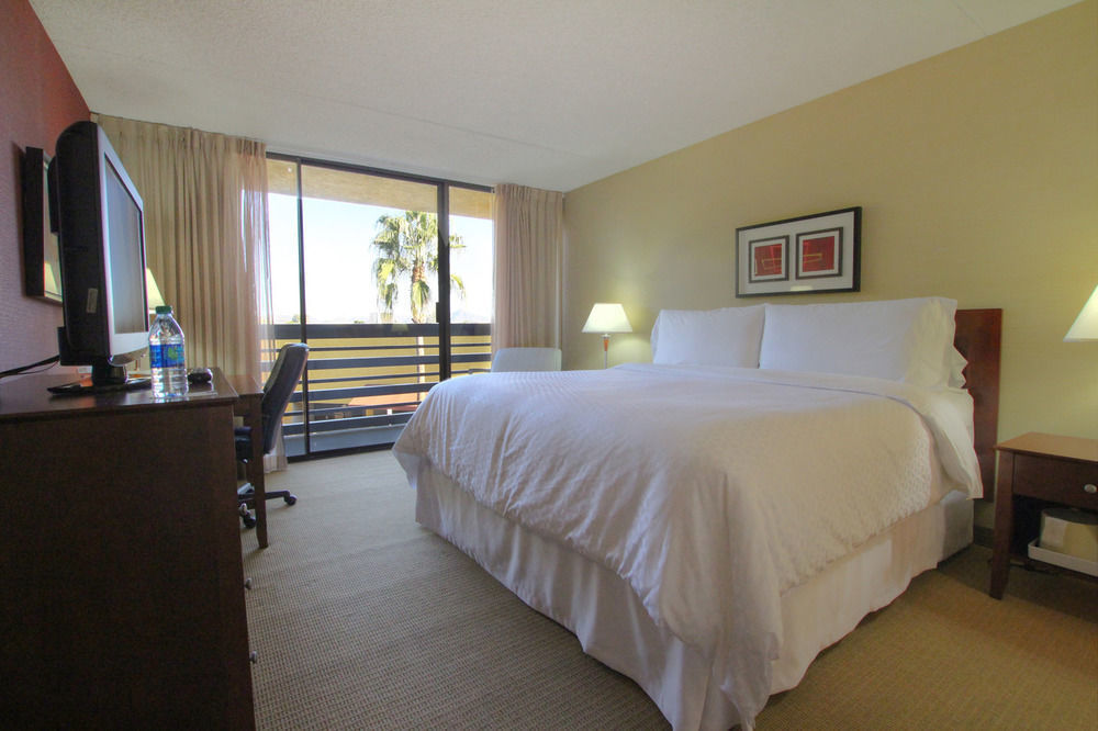 Four Points By Sheraton Phoenix North Exterior foto